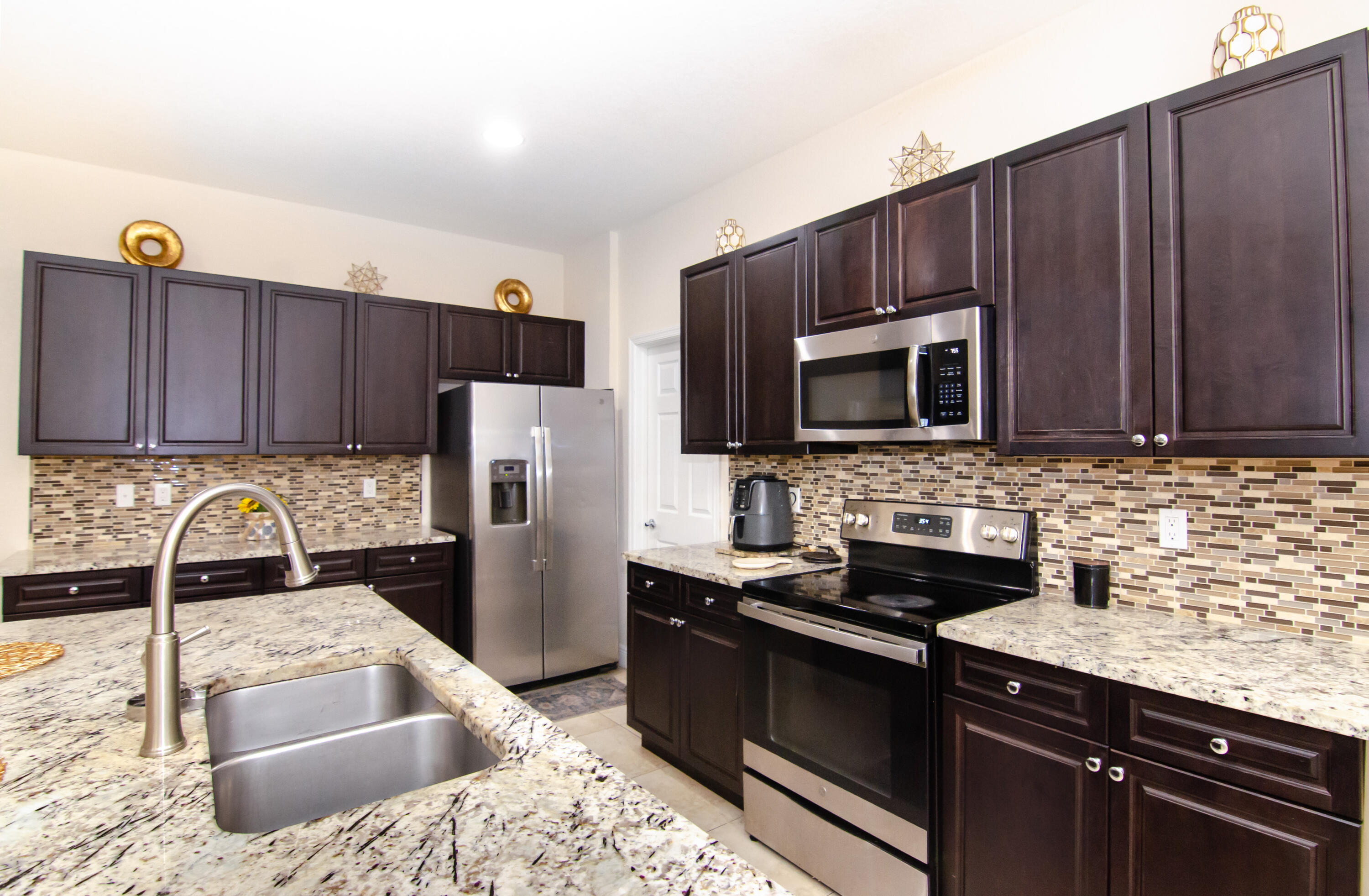 VIZCAYA FALLS PLAT 1 - Residential