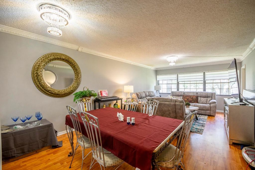 Photo of 2018 SW 29th Court #6-B-2, Delray Beach, FL 33445 (MLS # R11088730)