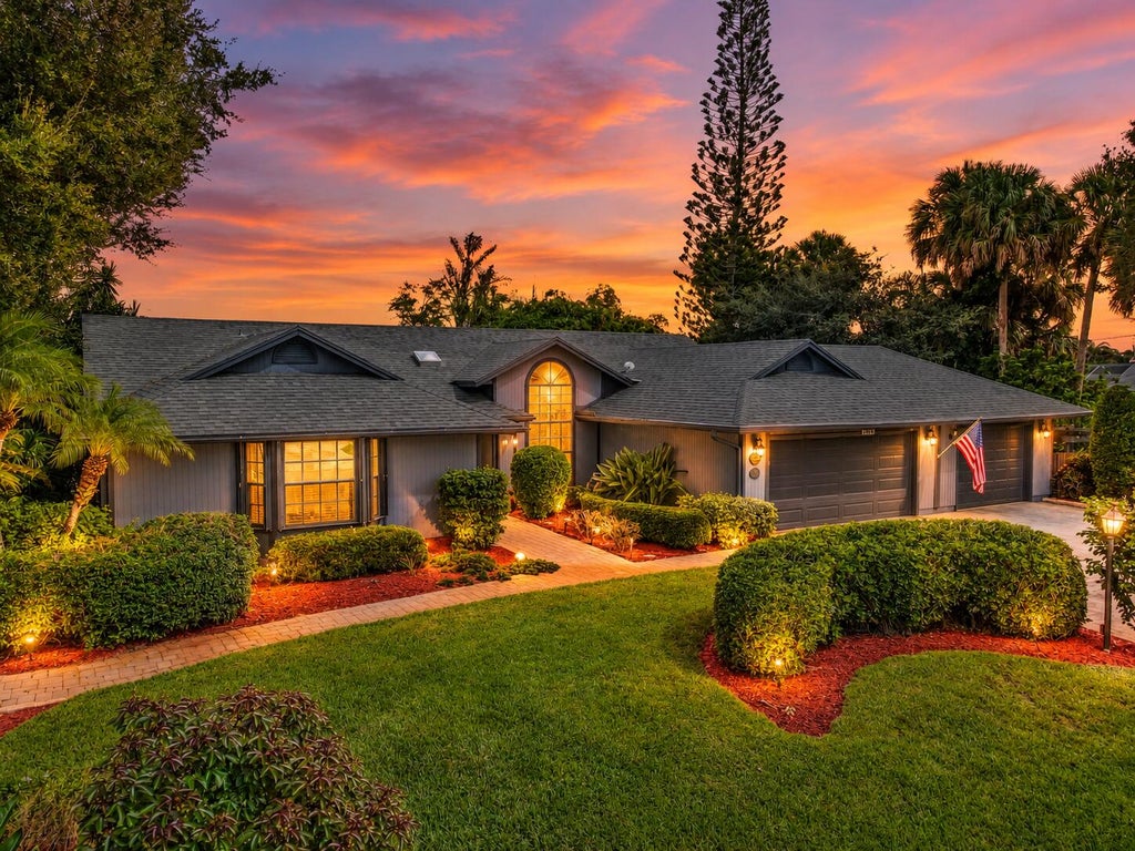 Photo of 2031 SW JAGUAR Avenue, Port Saint Lucie, FL 34953 (MLS # B26082535)