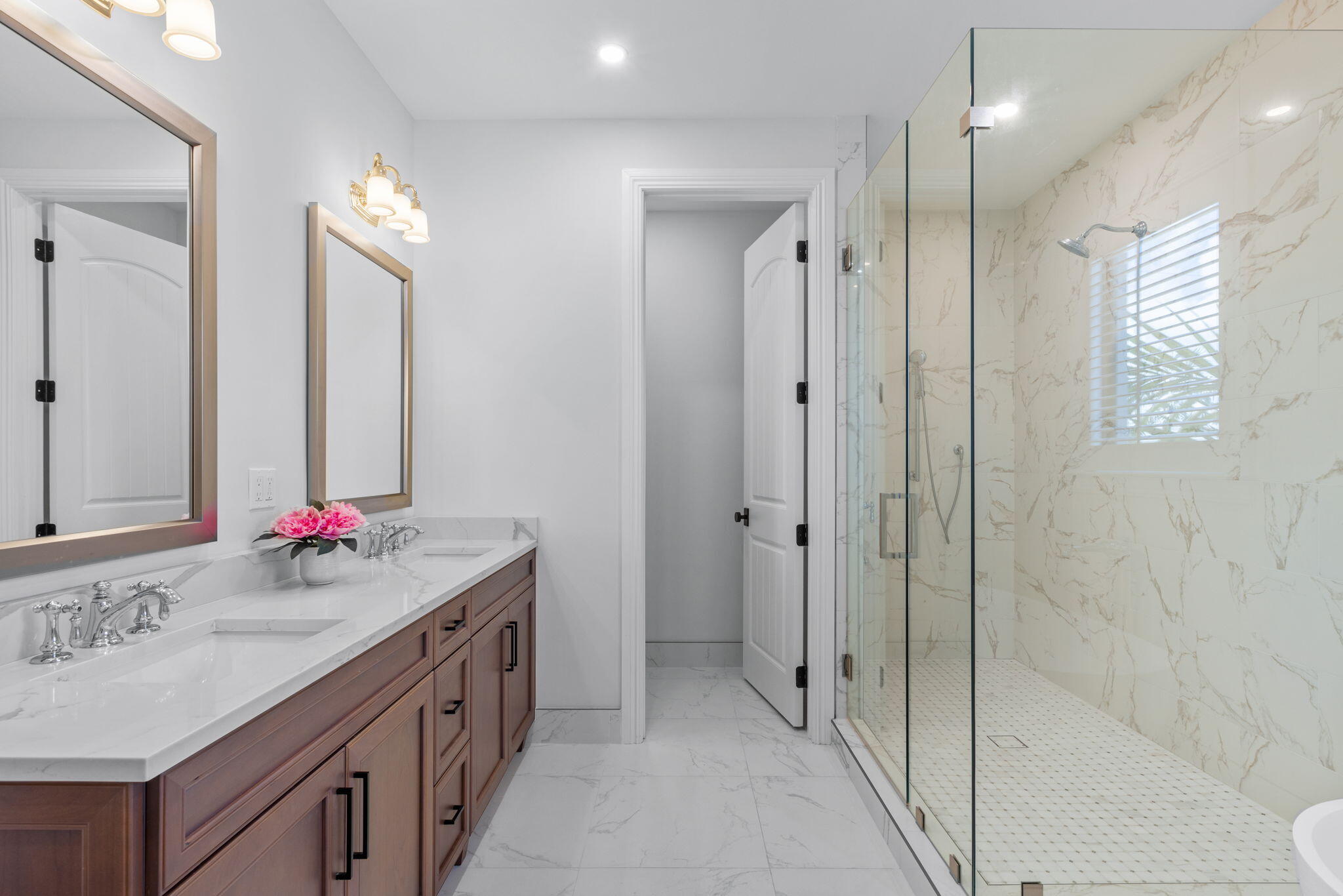 EDMOR ESTATES - Residential