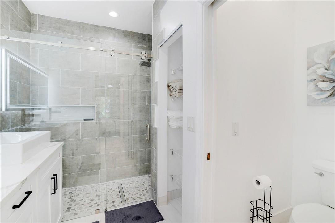 WILLOW LAKE REPLAT - Residential Lease