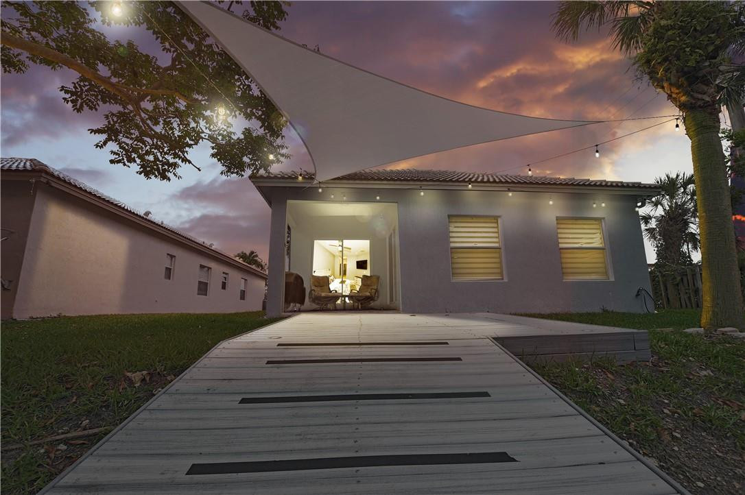 WILLOW LAKE REPLAT - Residential Lease