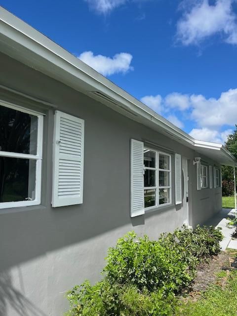 2479 Pinecrest Court West Palm Beach FL 33415