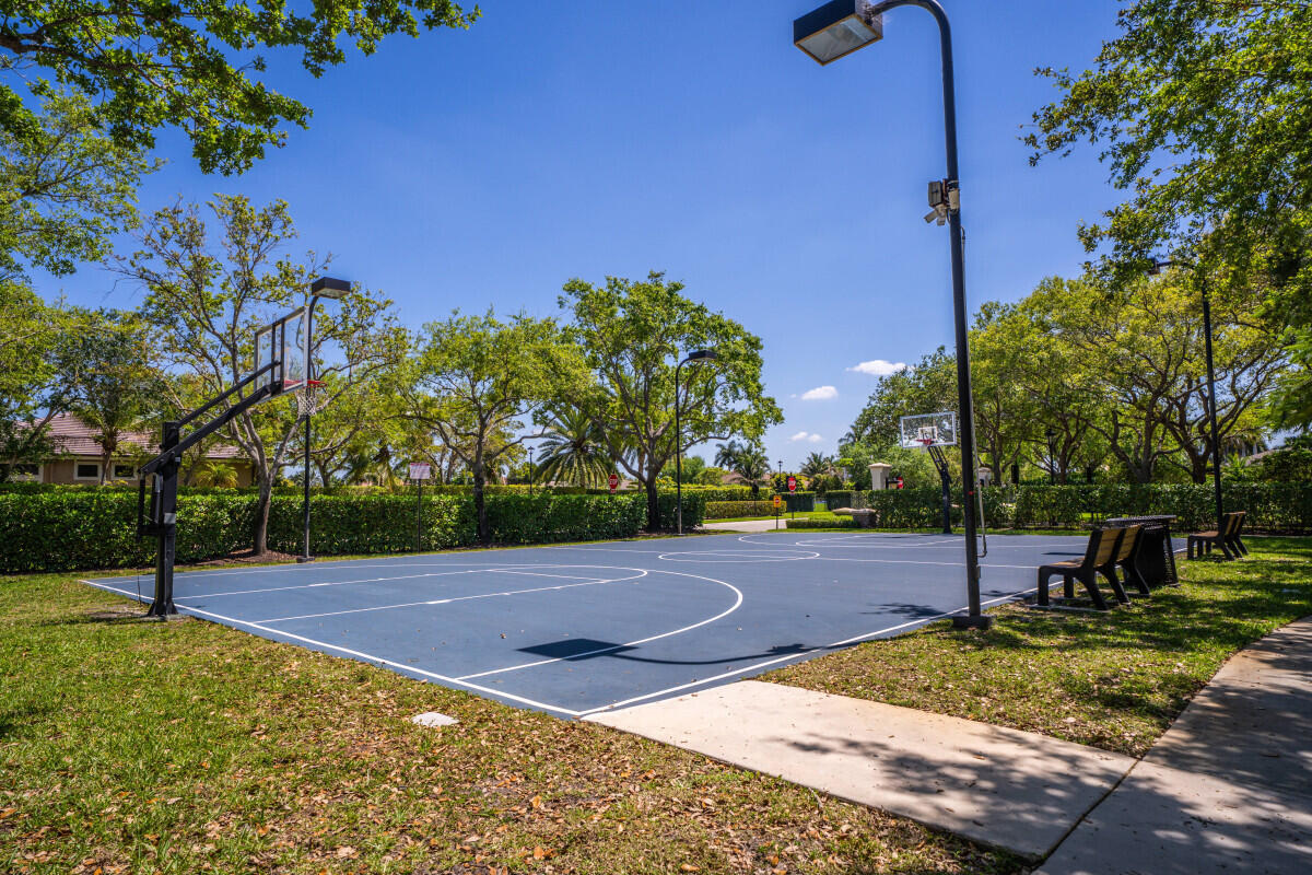 RIVERSTONE - Residential