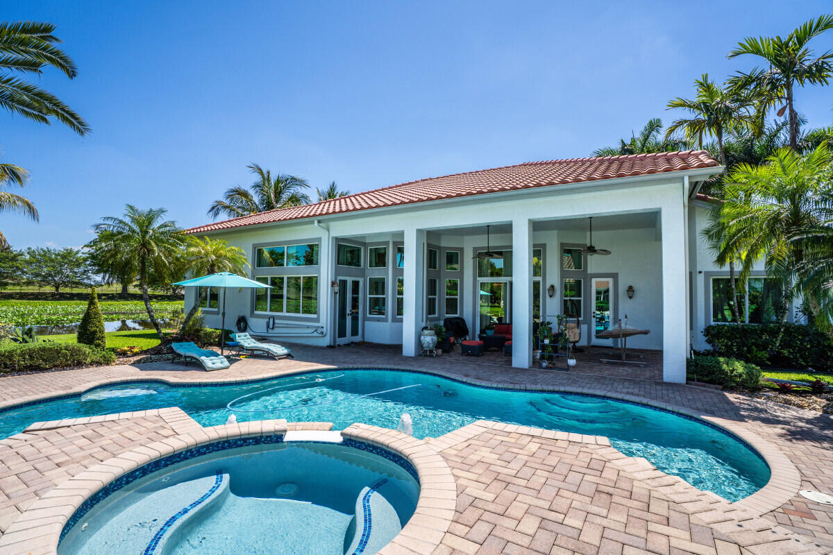 RIVERSTONE - Residential