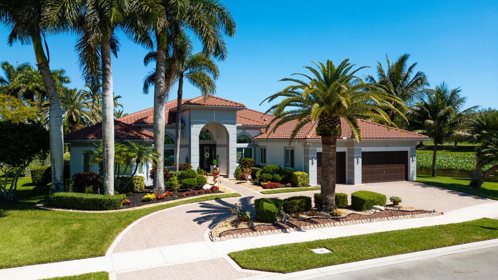 Photo of 14831 SW 38th Street, Davie, FL 33331 (MLS # B26008559)