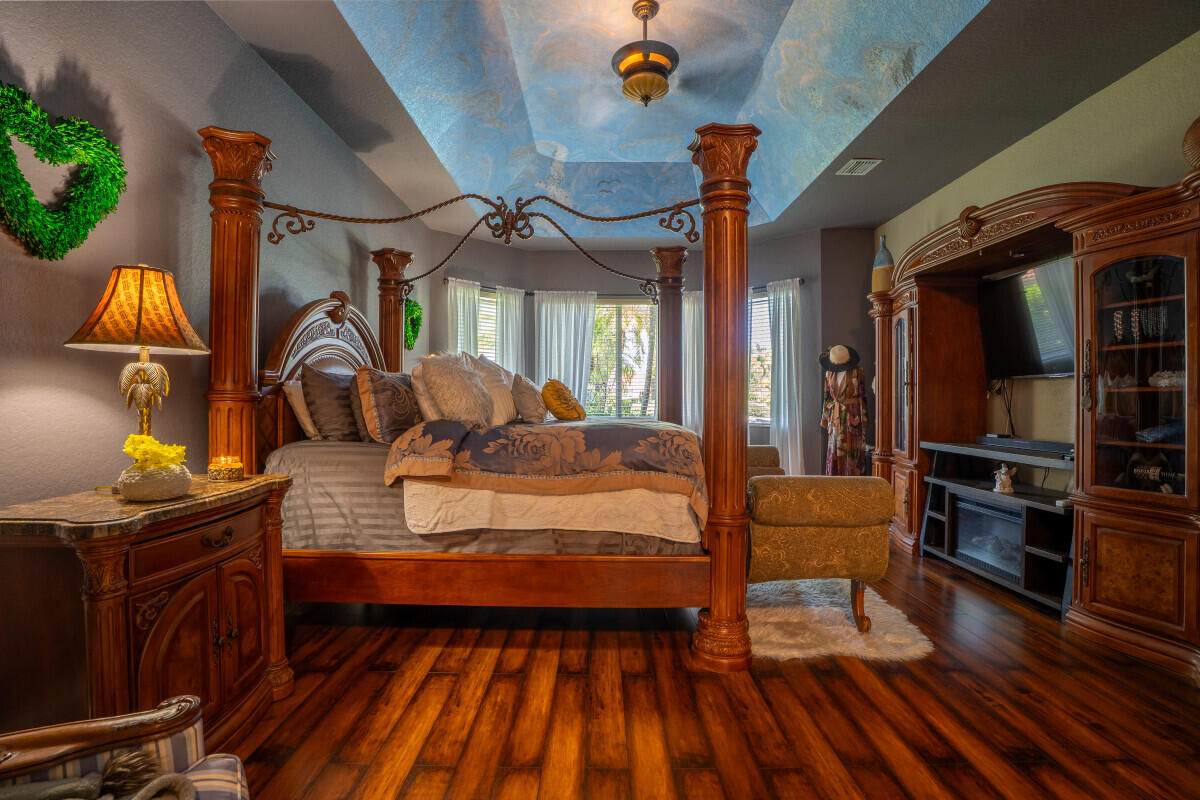 RIVERSTONE - Residential