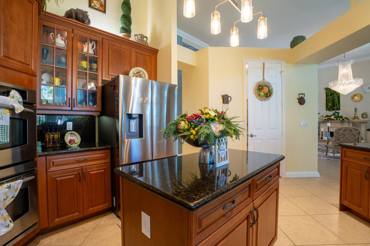 RIVERSTONE - Residential