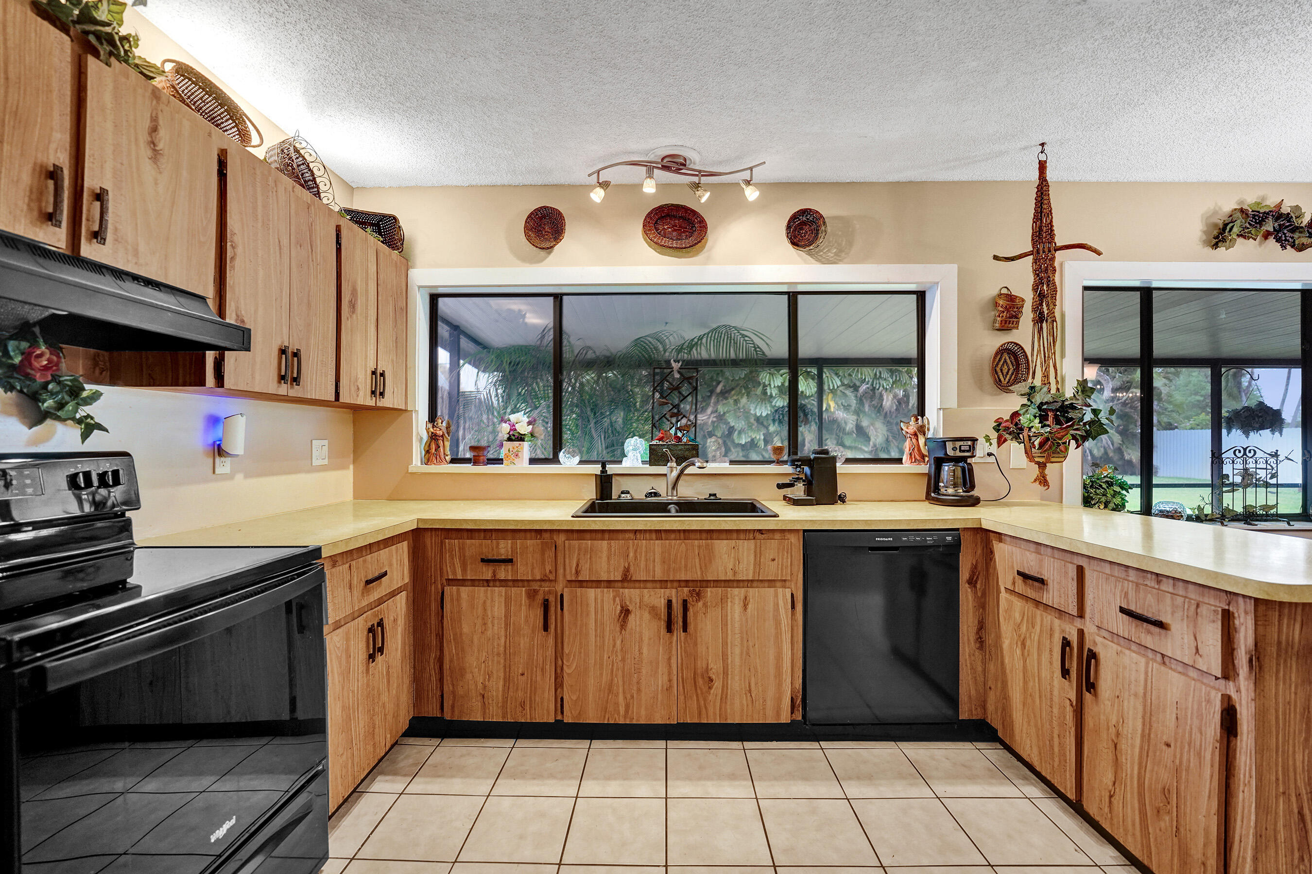 TIMBERLAKE ADD 3 - Residential