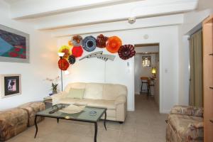 South Palm Residence - Residential