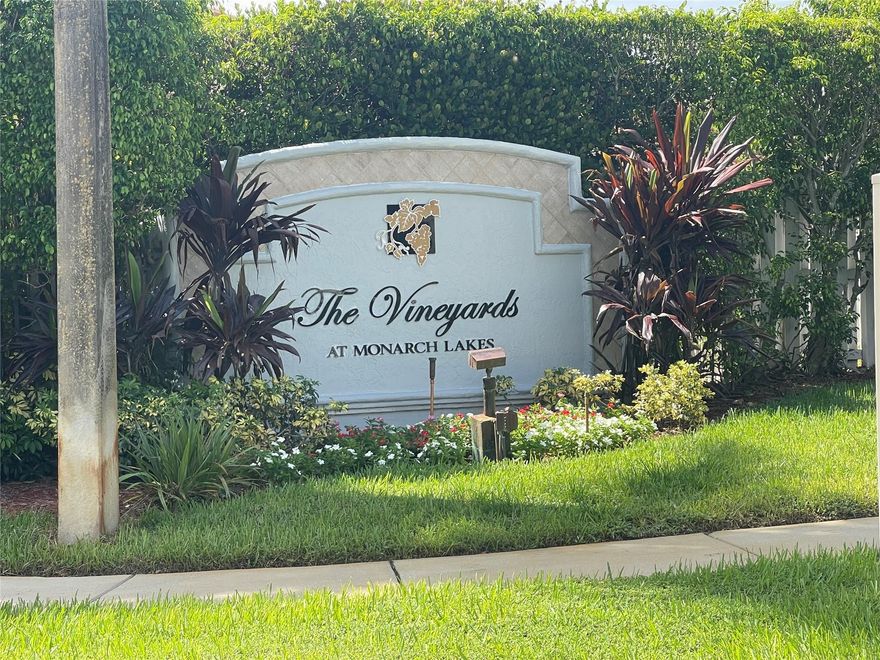 WELCOME! TO YOUR NEW 4BEDROOMS/2 BATHROOMS HOME IN SOUGHT AFTER MONARCH LAKES NEIGHBORHOOD. WOODEN LAMINATE FLOORING IN BEDROOMS / TILED IN LIVING AREAS AND BATHROOMS / LARGE BACK YARD FOR ENTERTAINING / RELAXING, ROOM FOR POOL.
