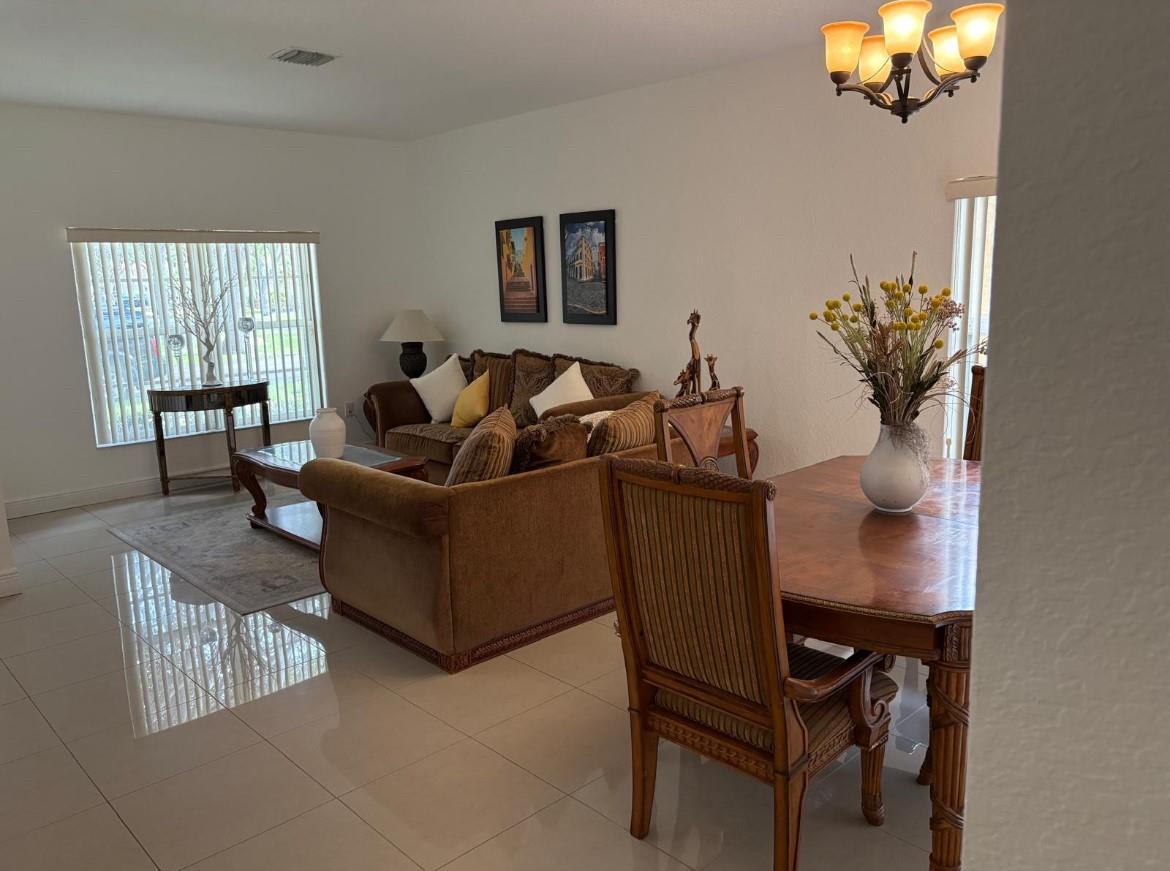 Pod 12 At Monarch Lakes 1 - Residential