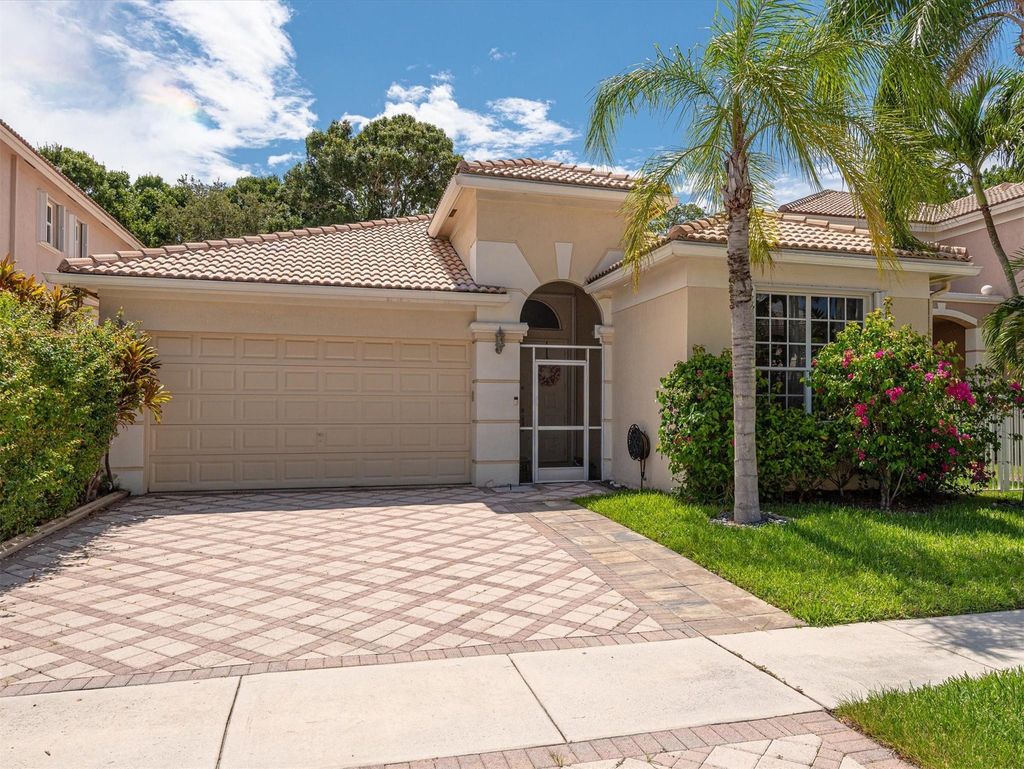 Photo of 9688 Vineyard Ct, Boca Raton, FL 33428 (MLS # F10389546)