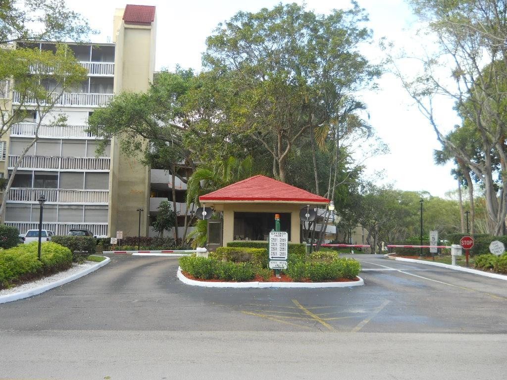 ENVIRON I CONDO - Residential