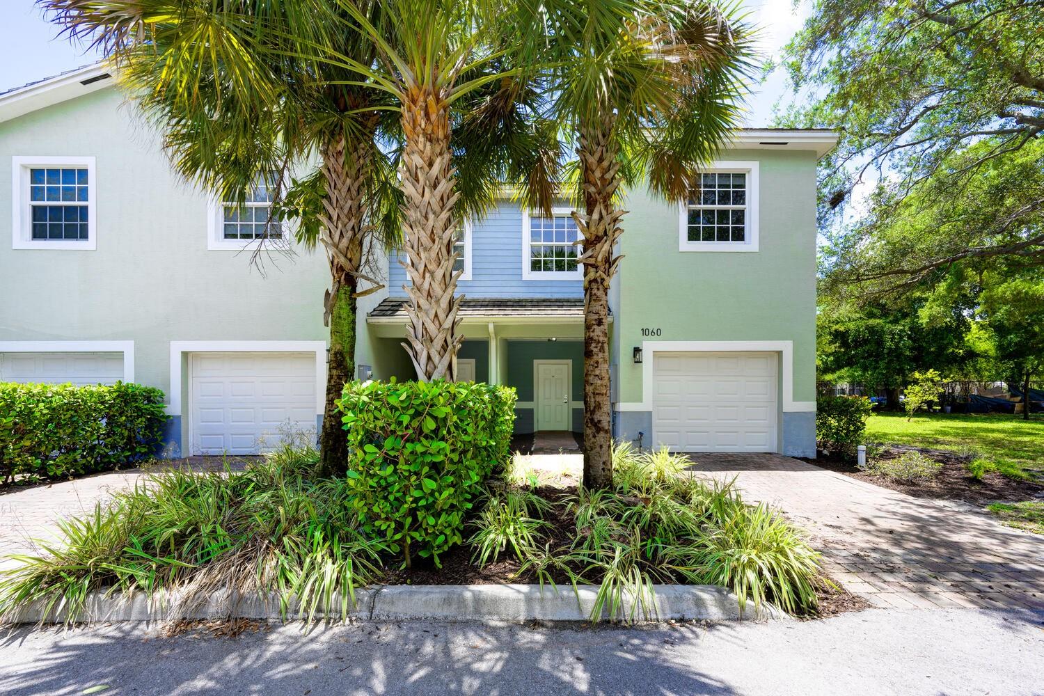 1060 Crystal Way 104