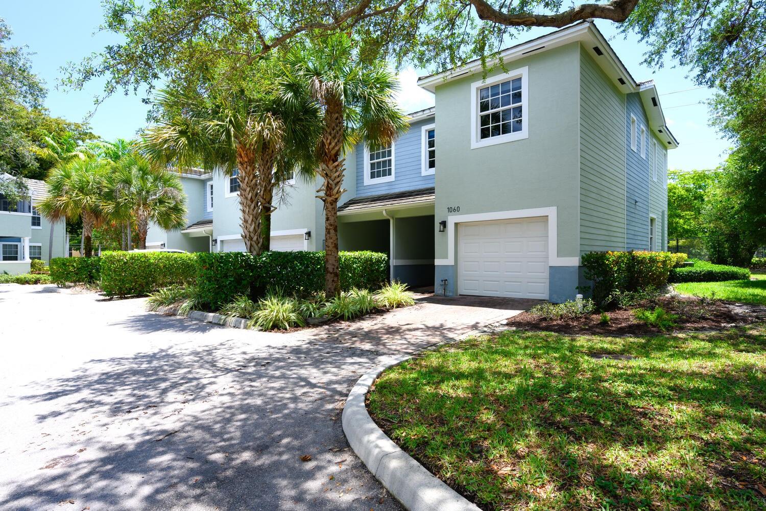1060 Crystal Way 104