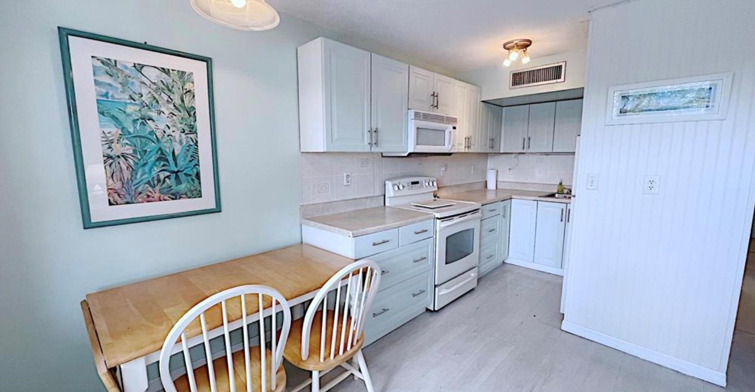 Colonnades Condo 4 - Residential Lease