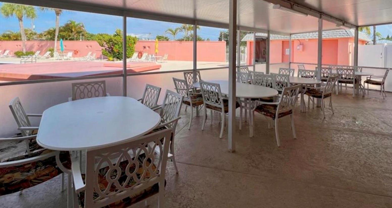Colonnades Condo 4 - Residential Lease