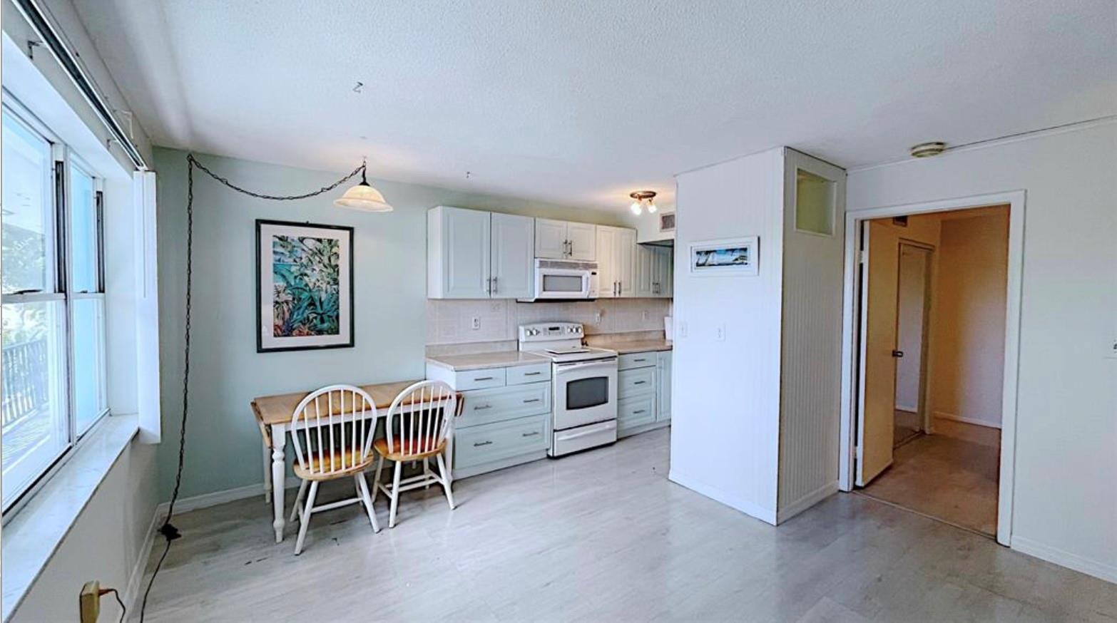 Colonnades Condo 4 - Residential Lease