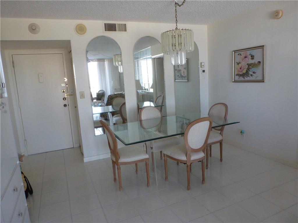 POMPANO BEACH CLUB - Residential