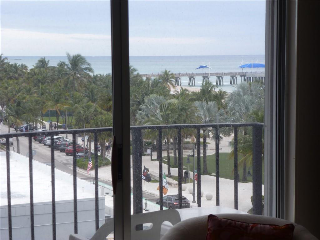 POMPANO BEACH CLUB - Residential
