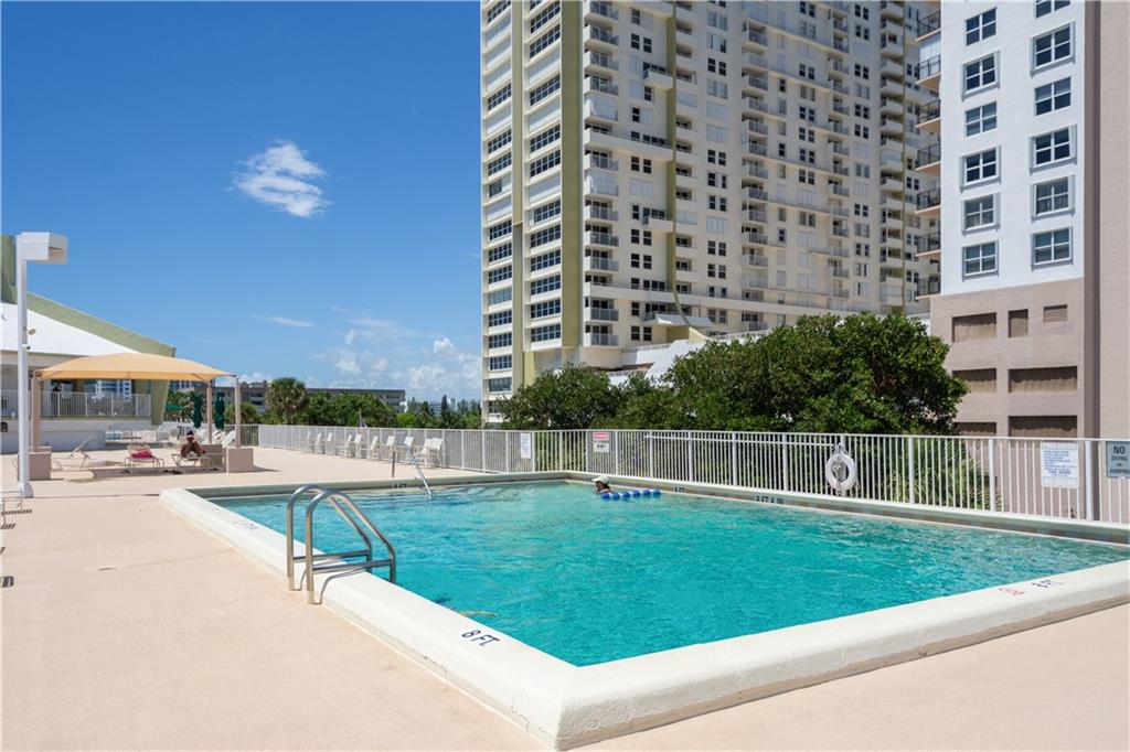 POMPANO BEACH CLUB - Residential
