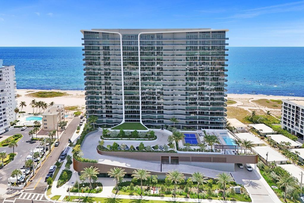 900 N Ocean Boulevard 302