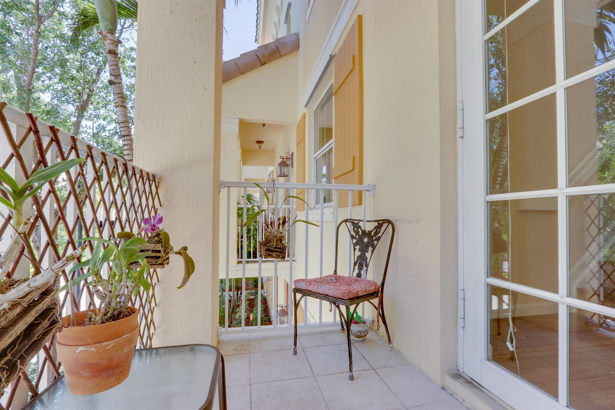 RENAISSANCE COMMONS PUD - Residential Lease