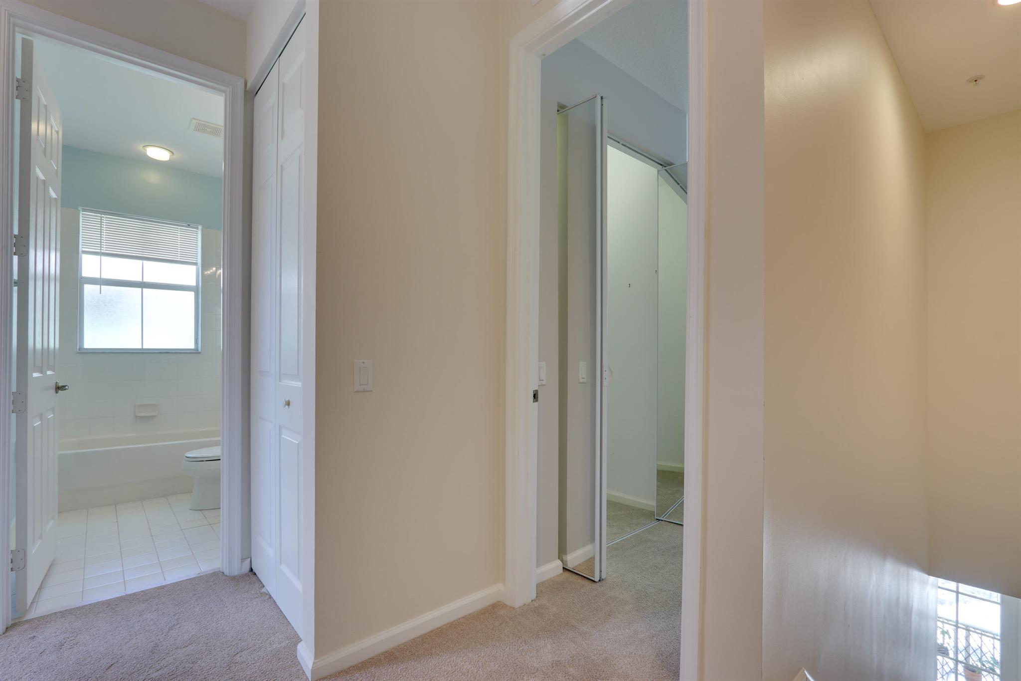 RENAISSANCE COMMONS PUD - Residential Lease