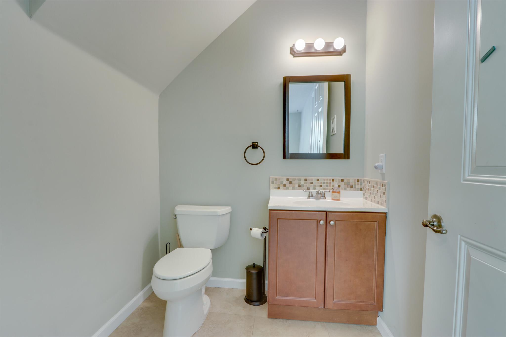 RENAISSANCE COMMONS PUD - Residential Lease