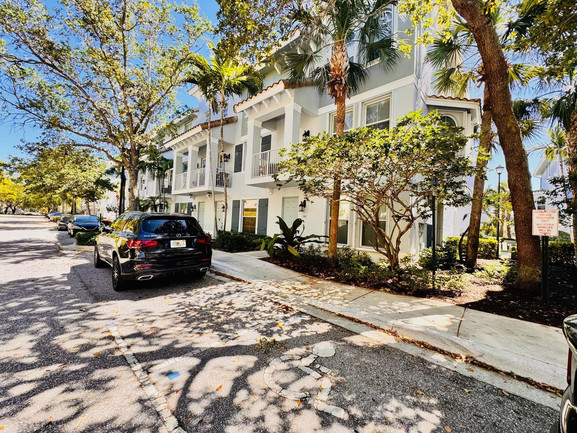 RENAISSANCE COMMONS PUD - Residential Lease