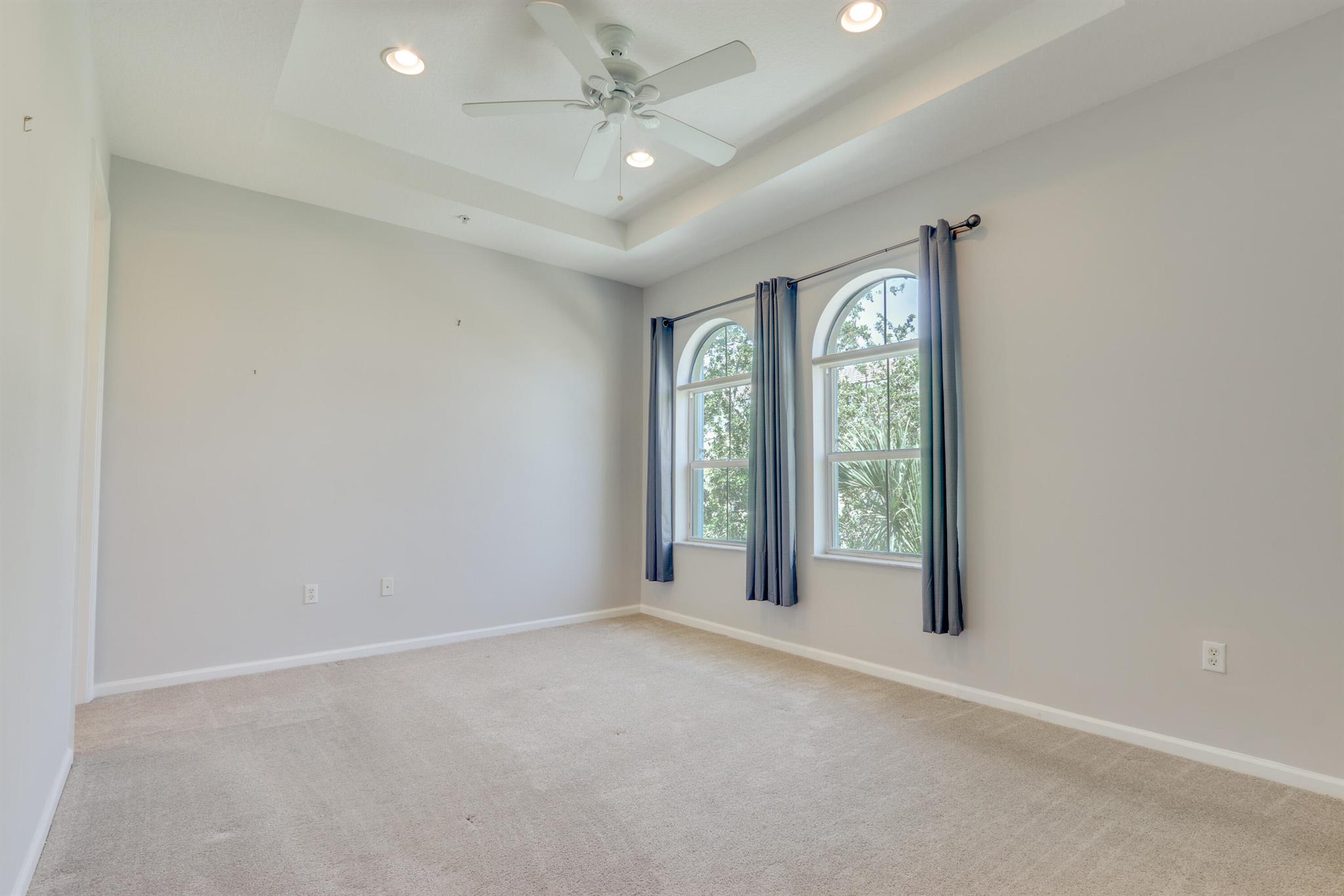 RENAISSANCE COMMONS PUD - Residential Lease