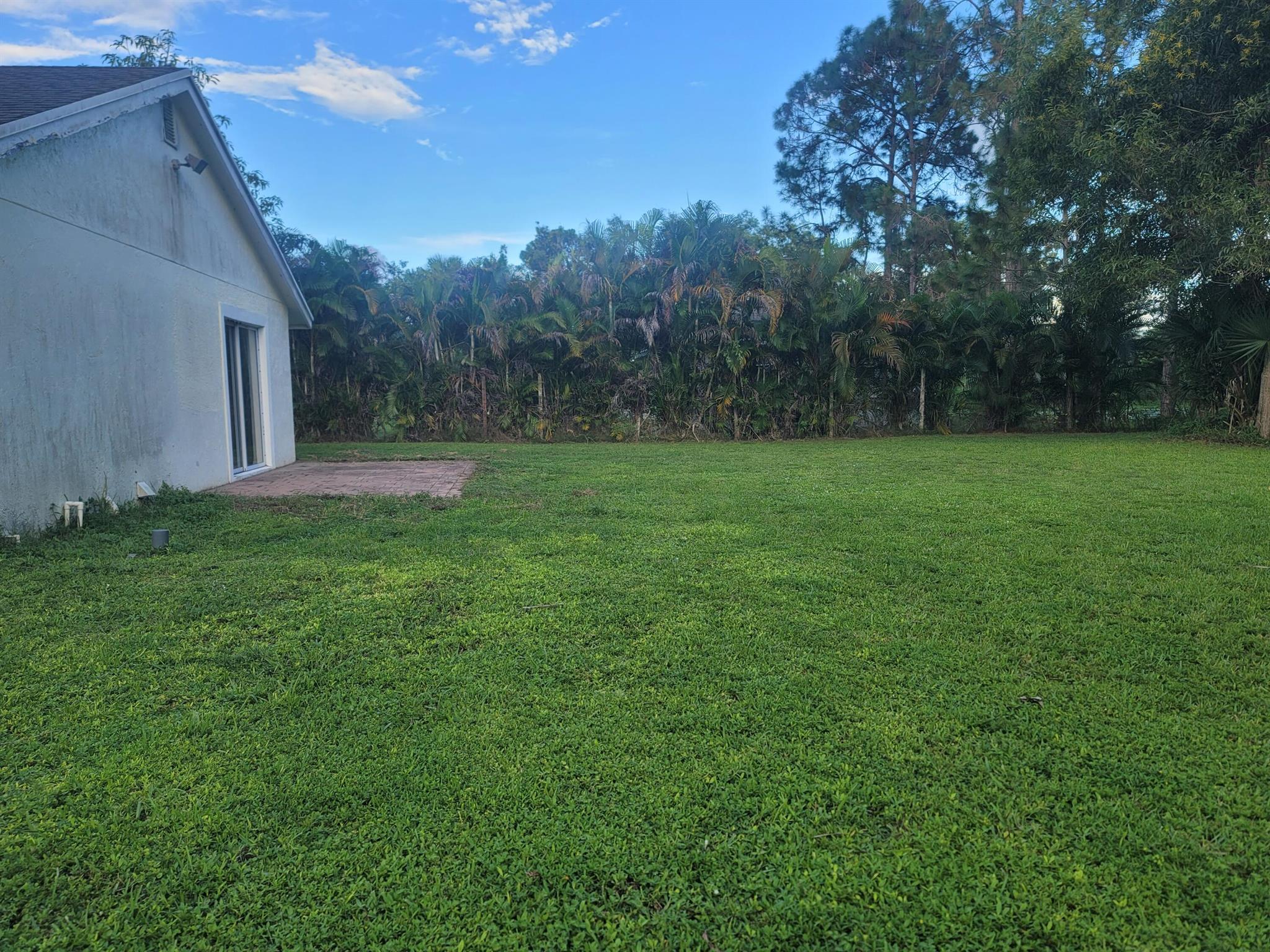 LOXAHATCHEE GROVES - Residential Lease