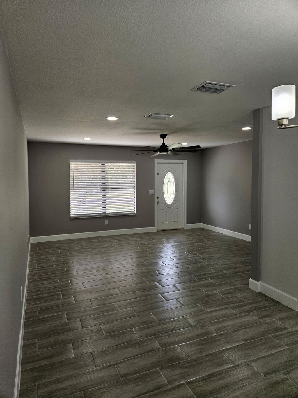 Photo of 674 SW 25th St Street SW, Vero Beach, FL 32962 (MLS # B26024087)