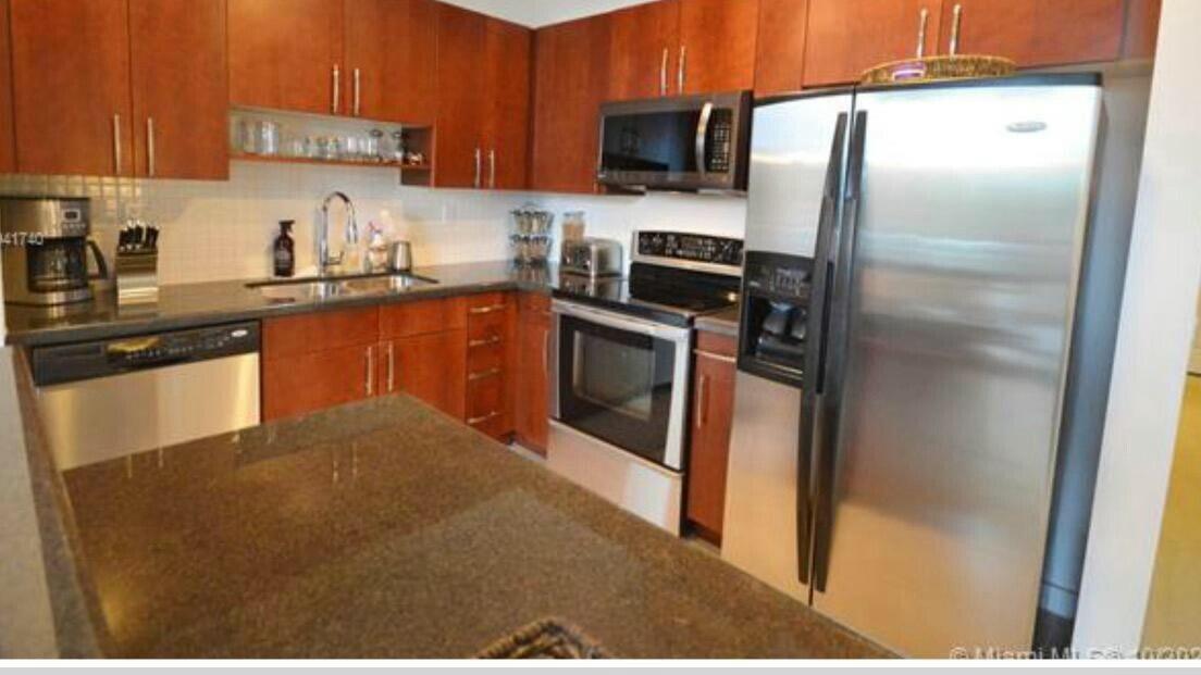 View photos, virtual tours, details... 300 S Australian Avenue 717