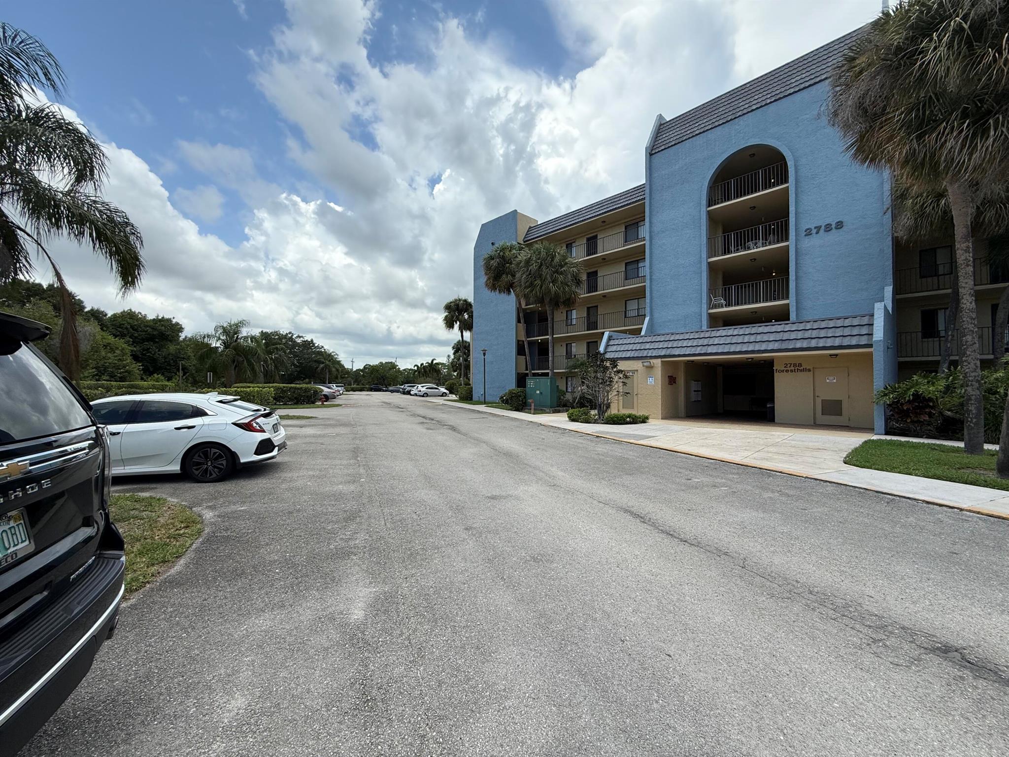 2788 Tennis Club Drive 104