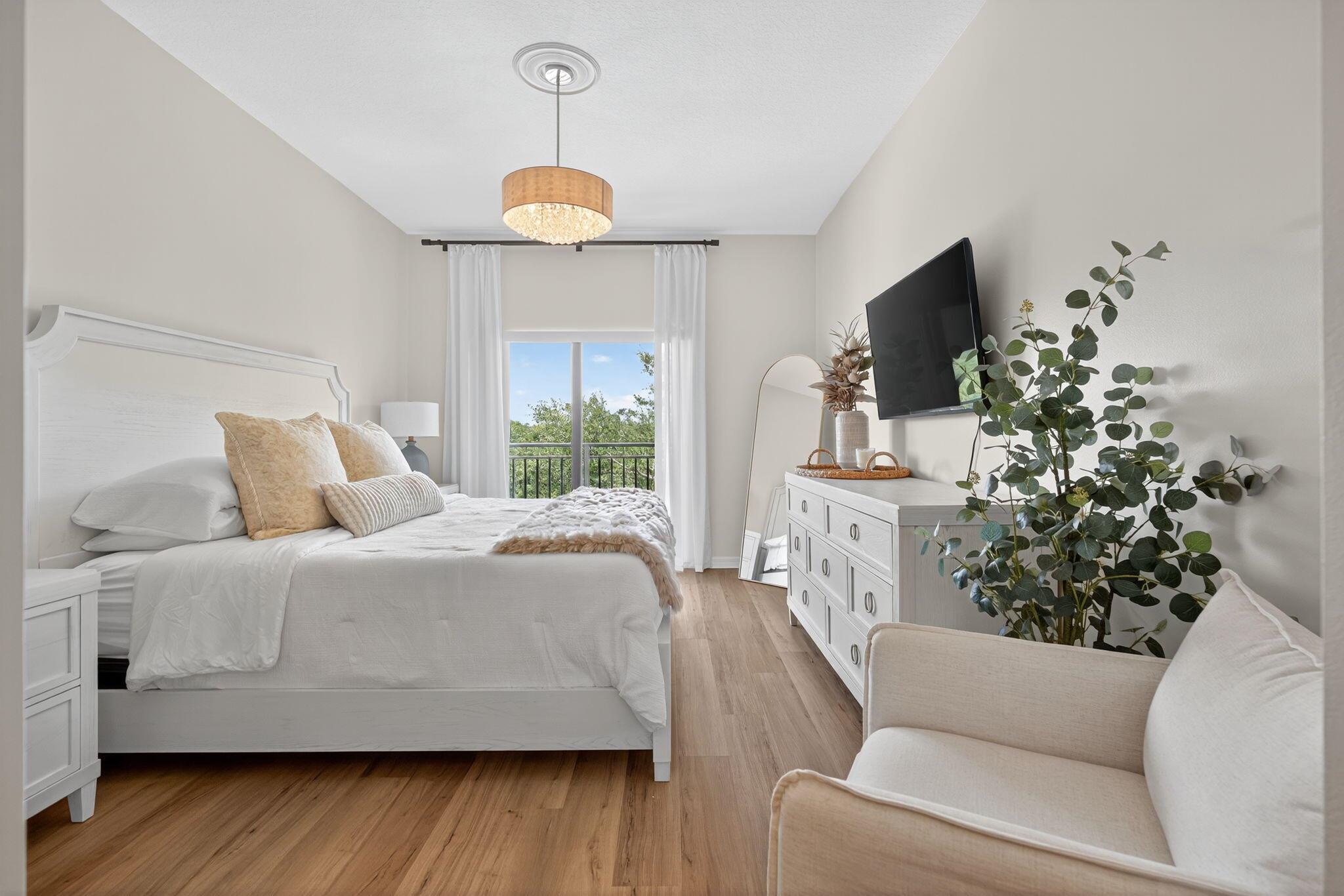 4903 Midtown Lane 3415