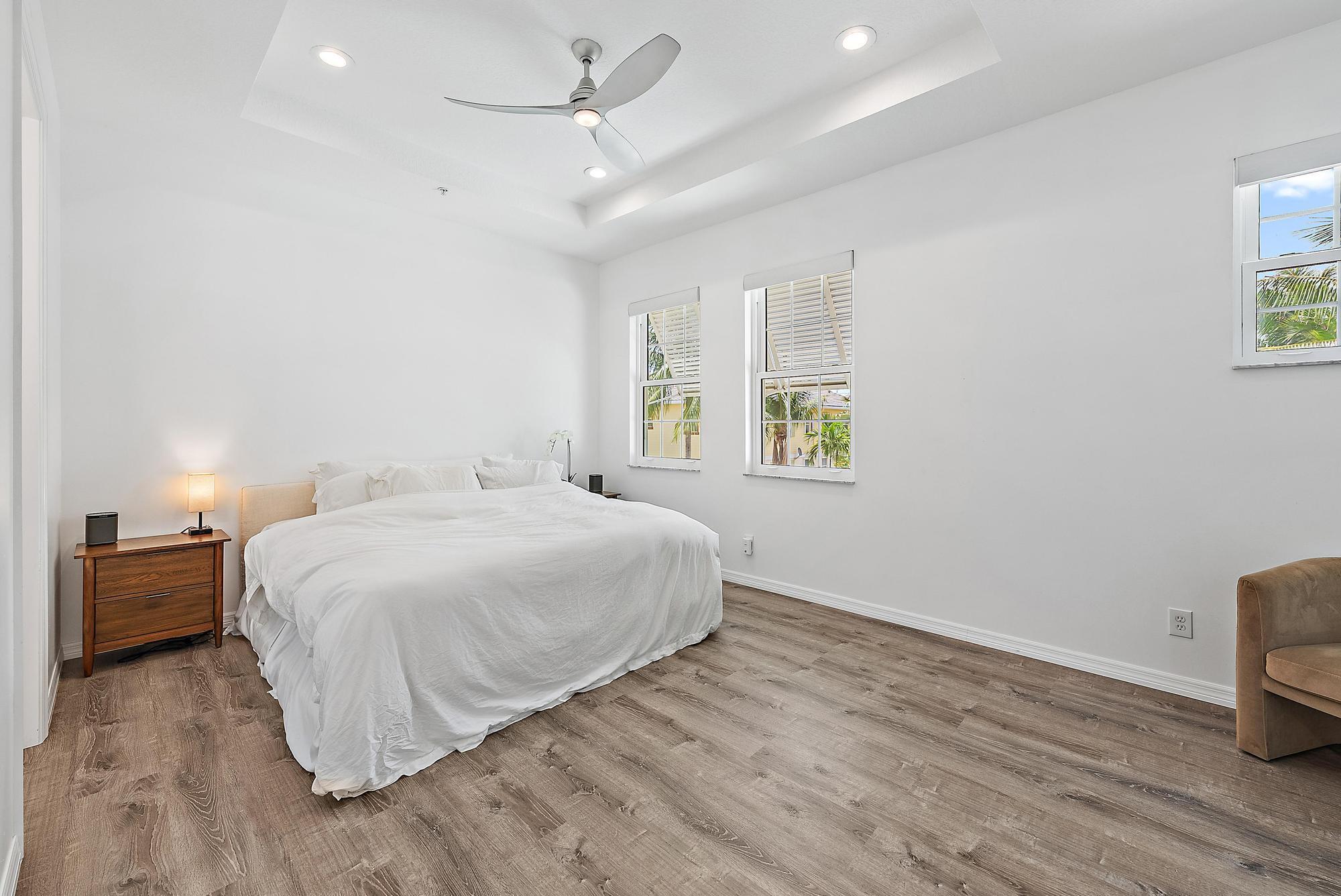 ABACOA TOWN CENTER 3 - Residential Lease