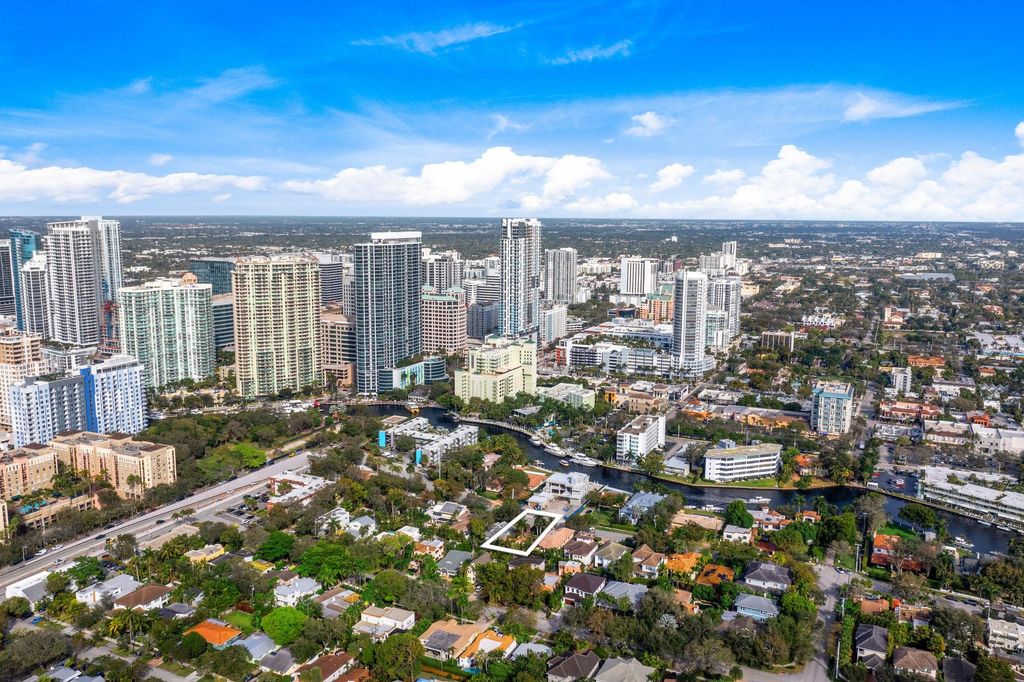 Photo of 796 N Rio Vista Boulevard, Fort Lauderdale, FL 33301 (MLS # F10420629)