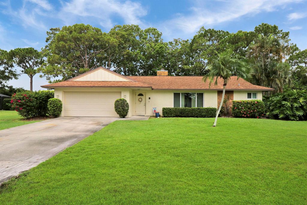 Photo of 5635 SE Paramount Drive, Stuart, FL 34997 (MLS # R10900502)