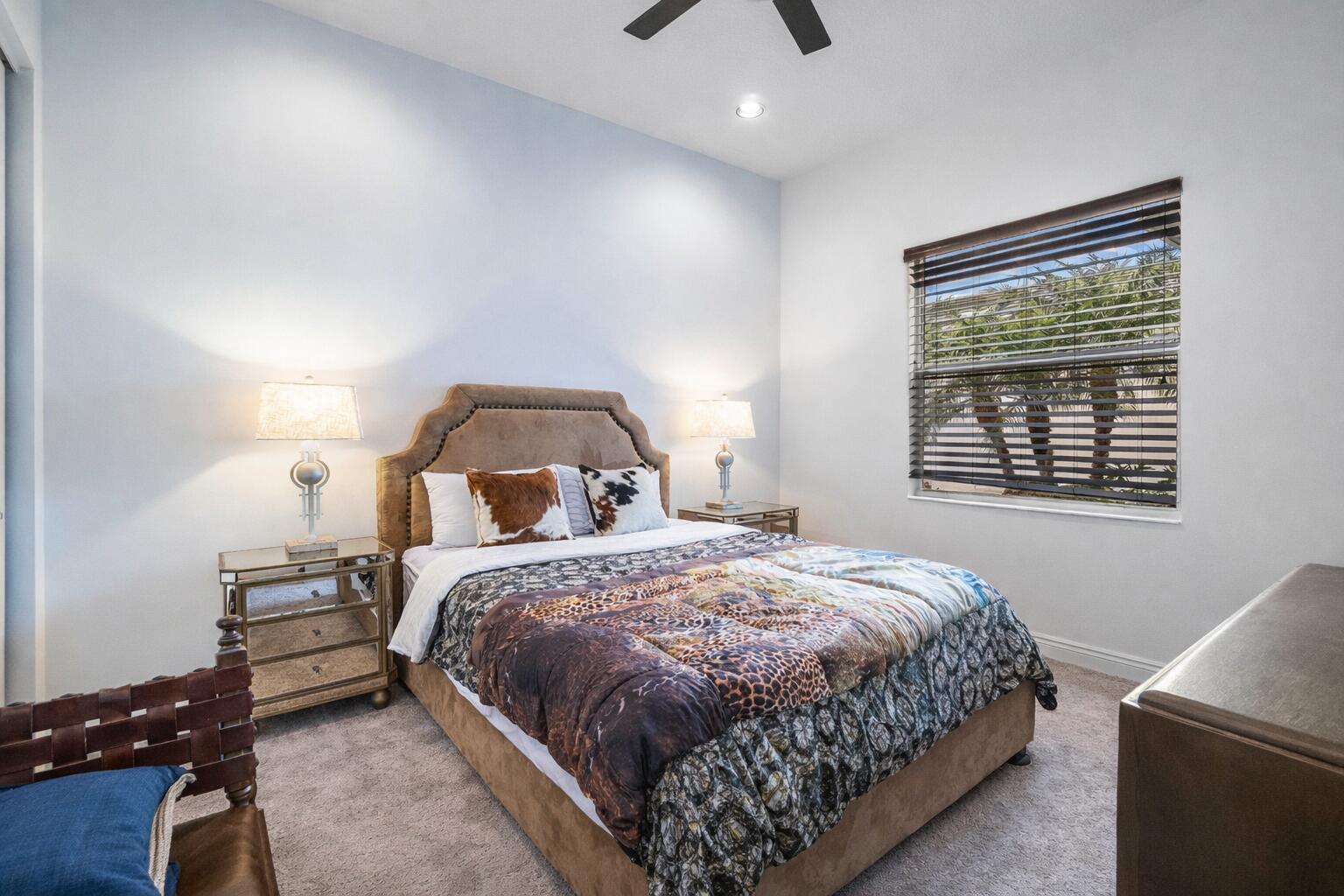 Valencia Bay - Residential