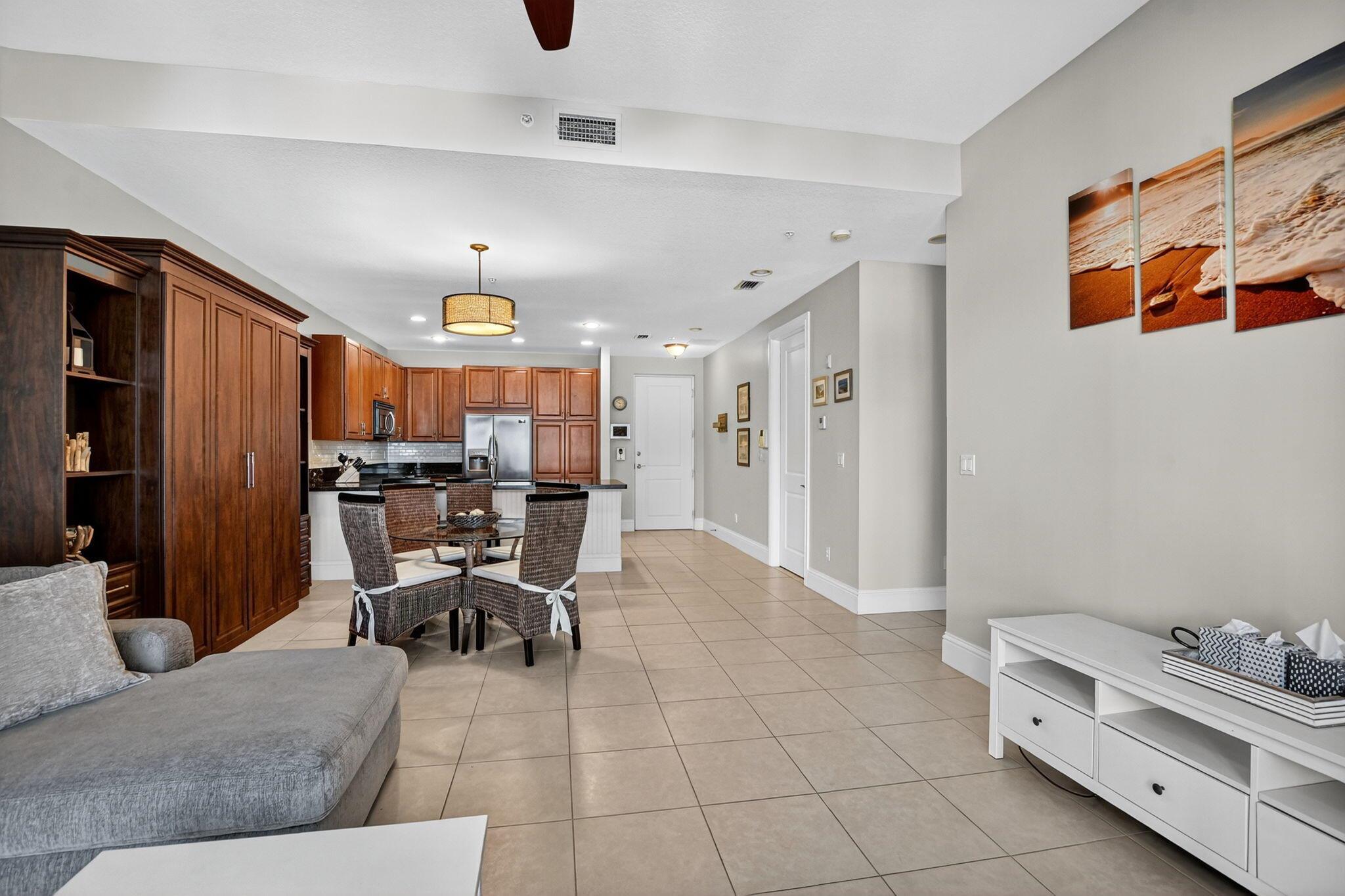 LATITUDE DELRAY BEACH CON - Residential Lease