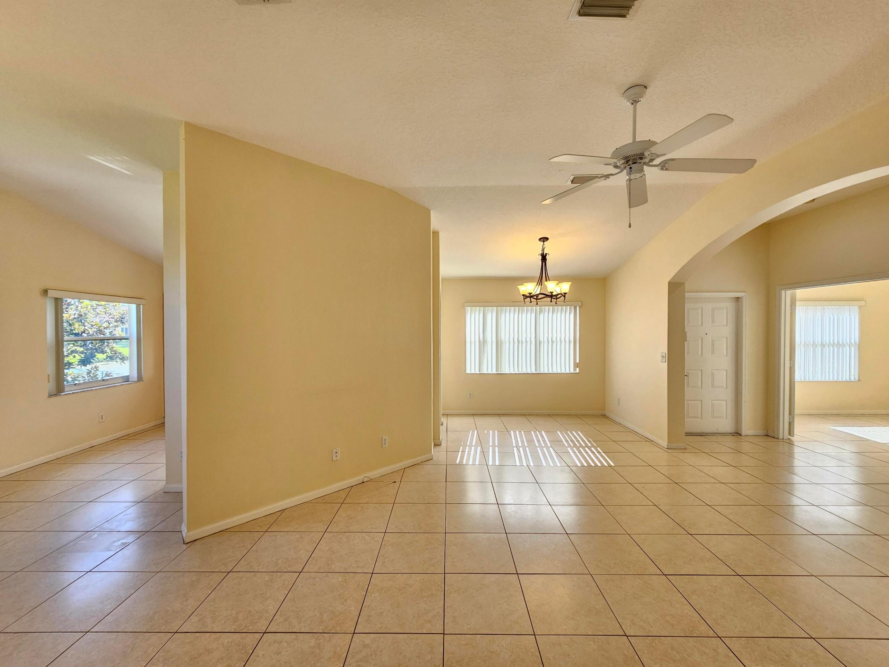 12827 HAMPTON LAKES Circle