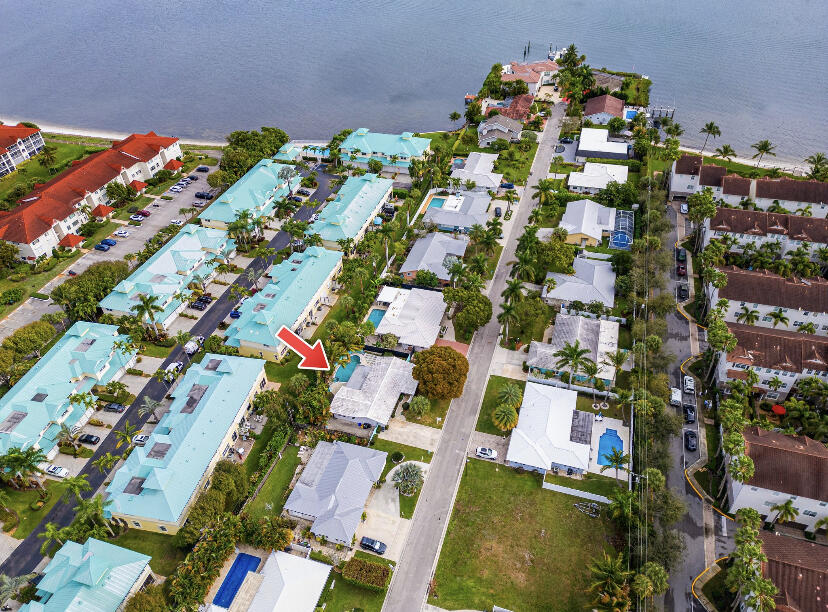 S/D OF 10-45-43, N 1/2 OF GOV LOT 2 IN - Residential