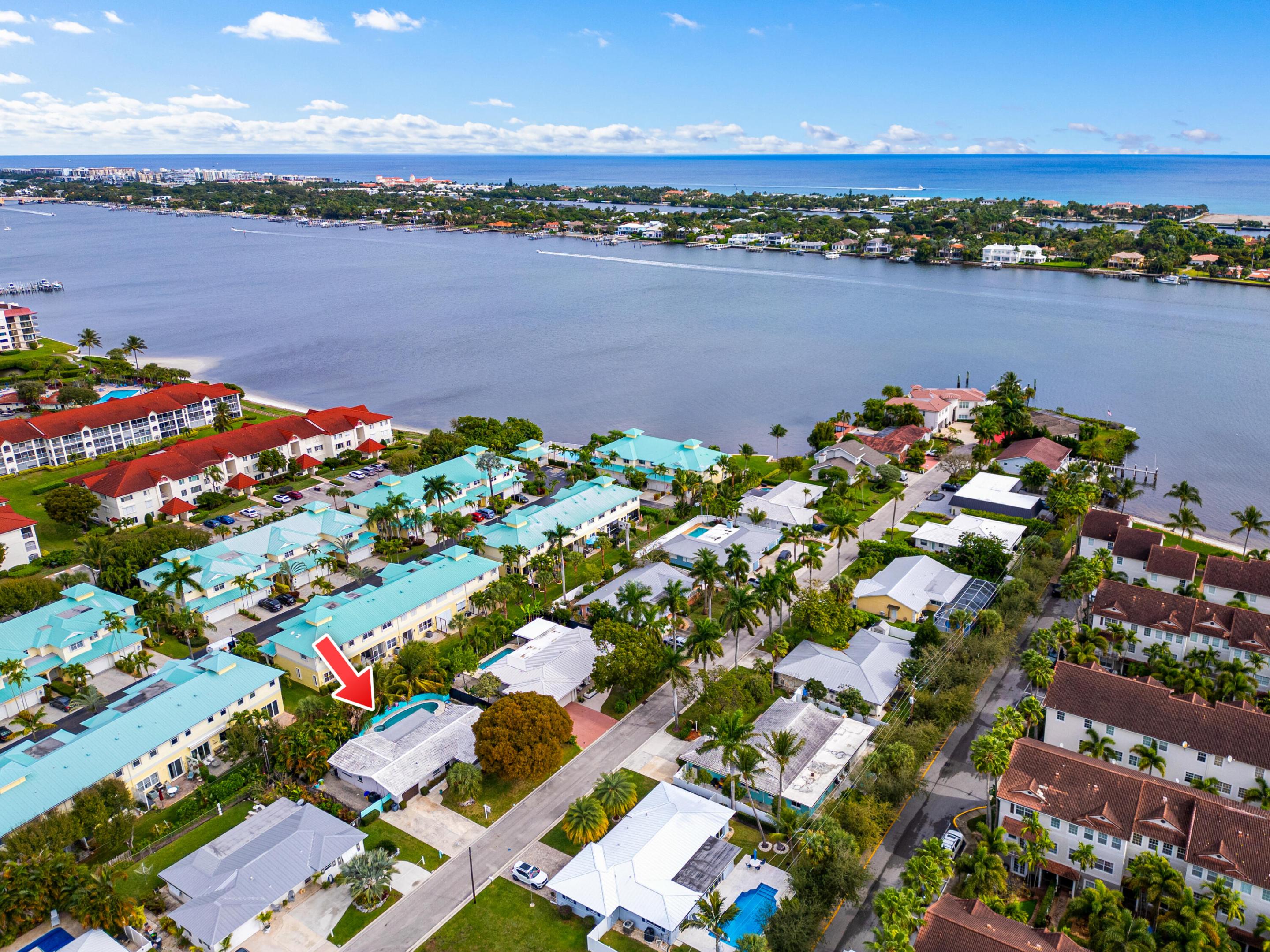 S/D OF 10-45-43, N 1/2 OF GOV LOT 2 IN - Residential