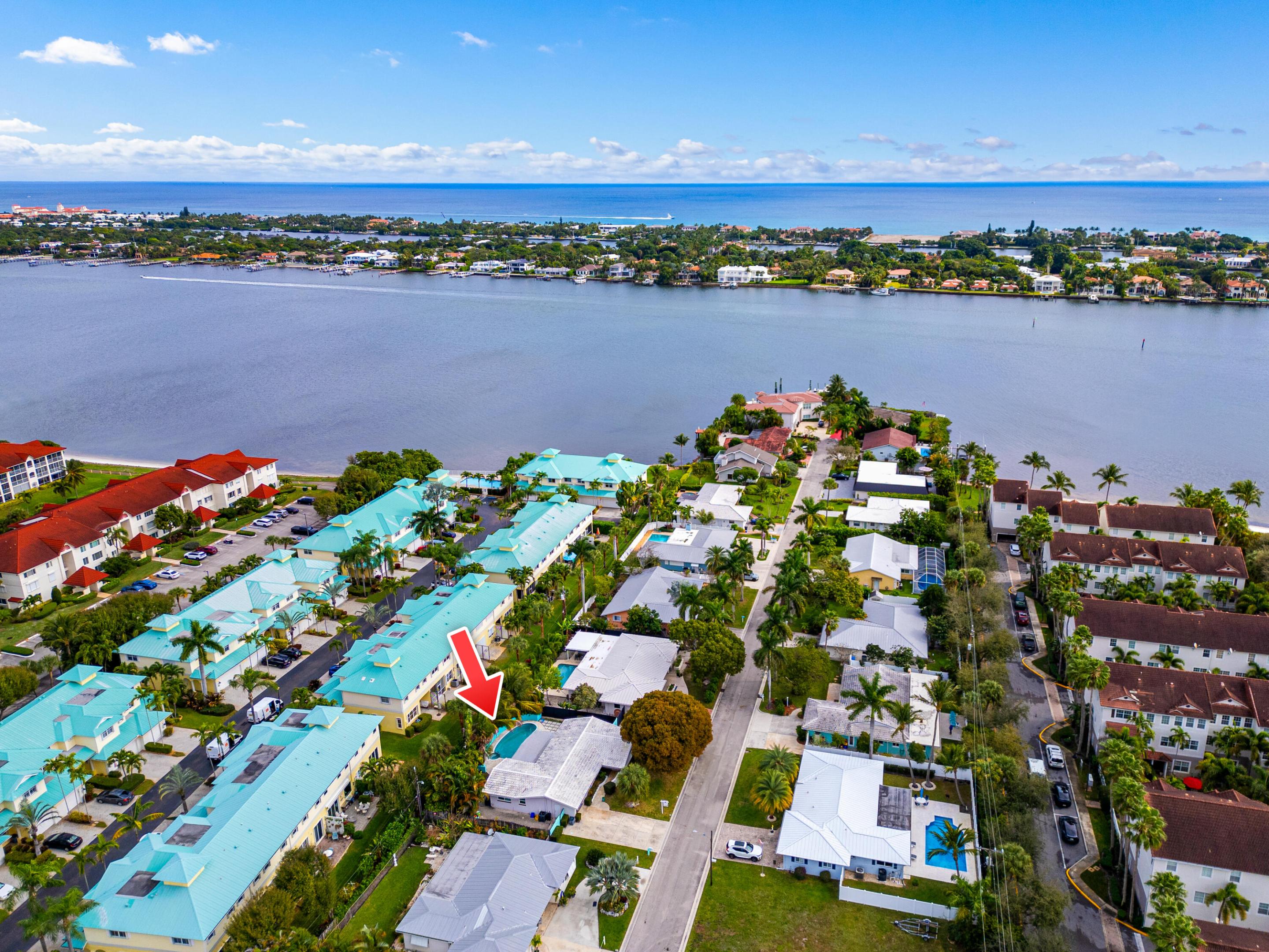 S/D OF 10-45-43, N 1/2 OF GOV LOT 2 IN - Residential