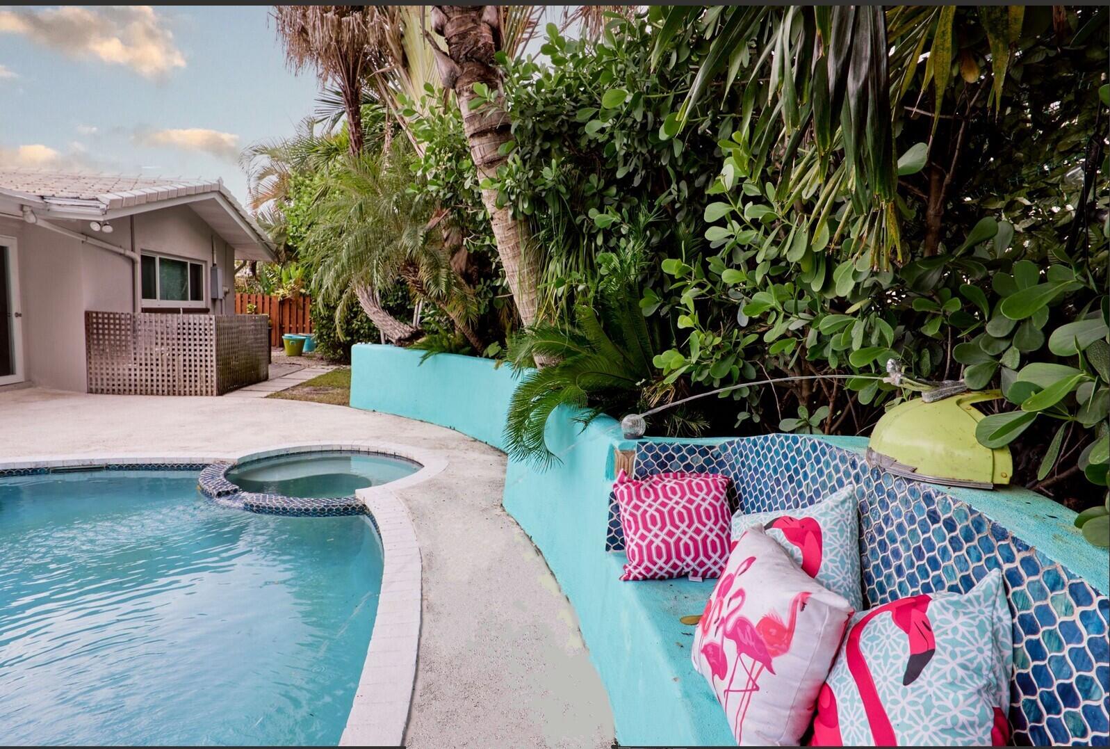 S/D OF 10-45-43, N 1/2 OF GOV LOT 2 IN - Residential