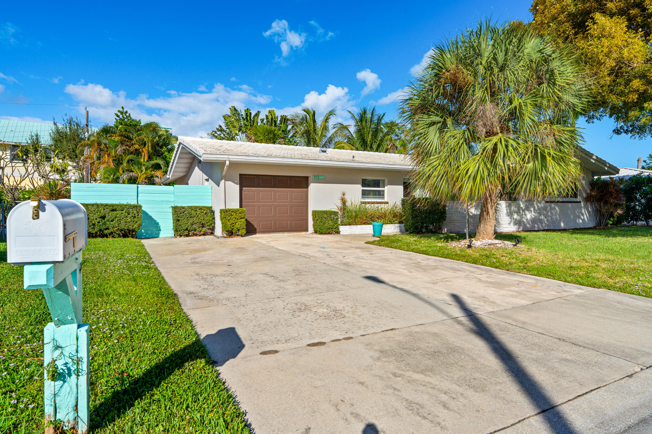 S/D OF 10-45-43, N 1/2 OF GOV LOT 2 IN - Residential