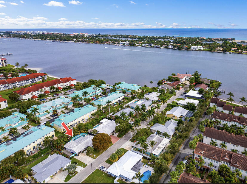 S/D OF 10-45-43, N 1/2 OF GOV LOT 2 IN - Residential