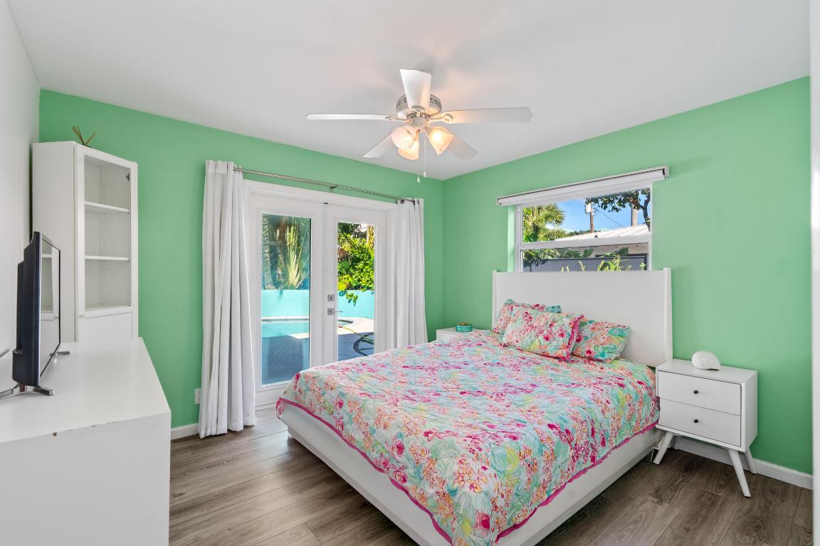 S/D OF 10-45-43, N 1/2 OF GOV LOT 2 IN - Residential